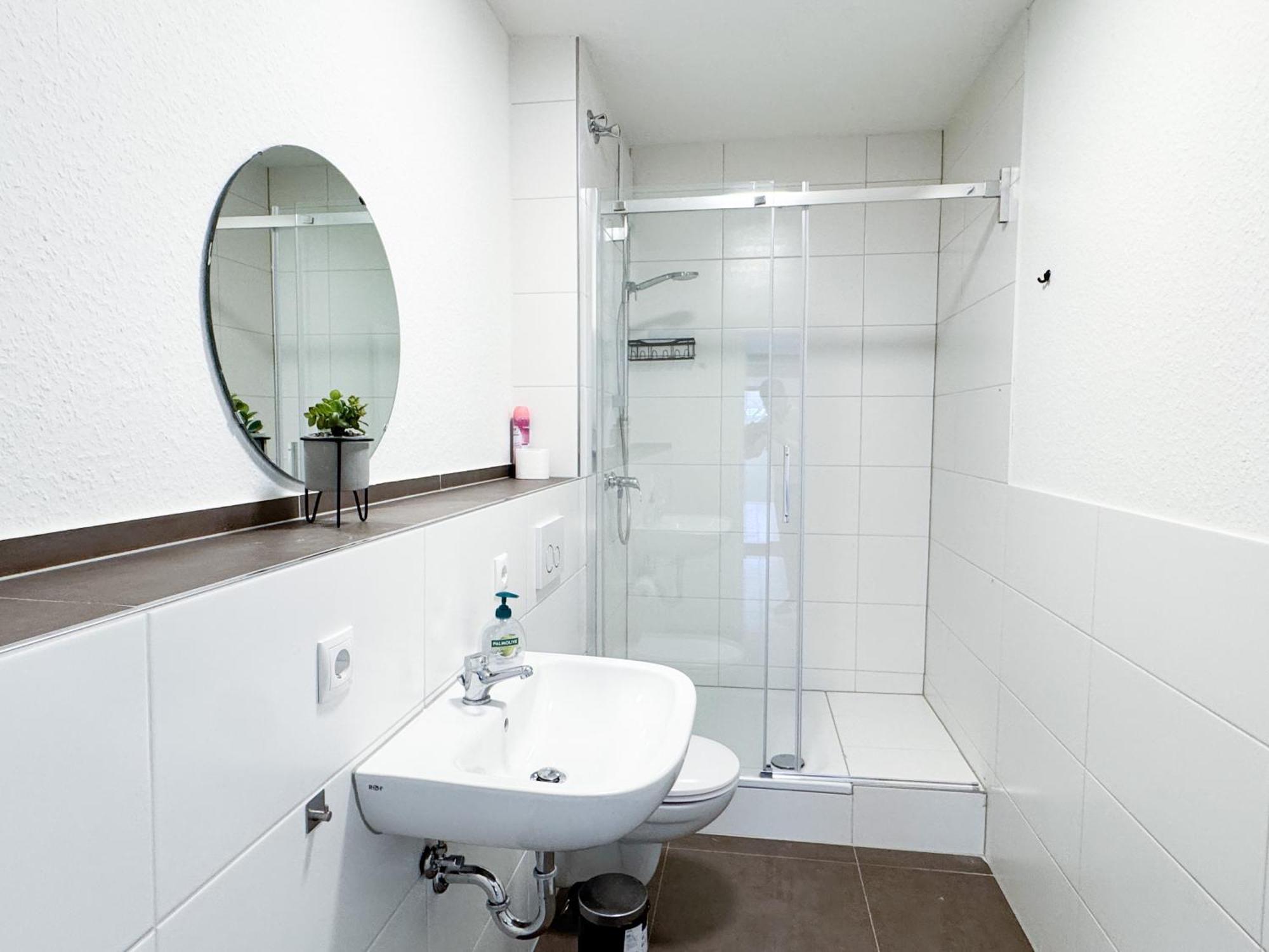 Modern Living Studios Karlsbad Exterior foto